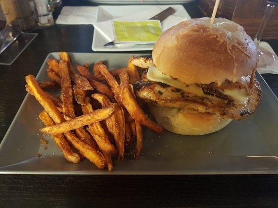 EPiC Burger & Bar